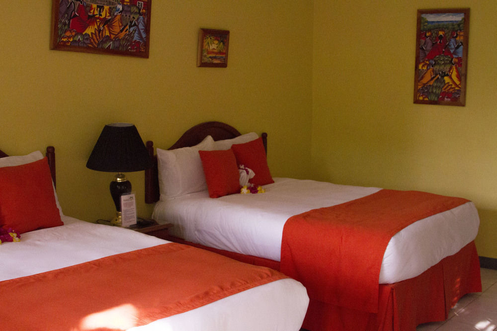 Seastar Inn Негрил Экстерьер фото